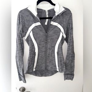 Lululemon jacket. Size 6. Excellent condition! Barely worn.